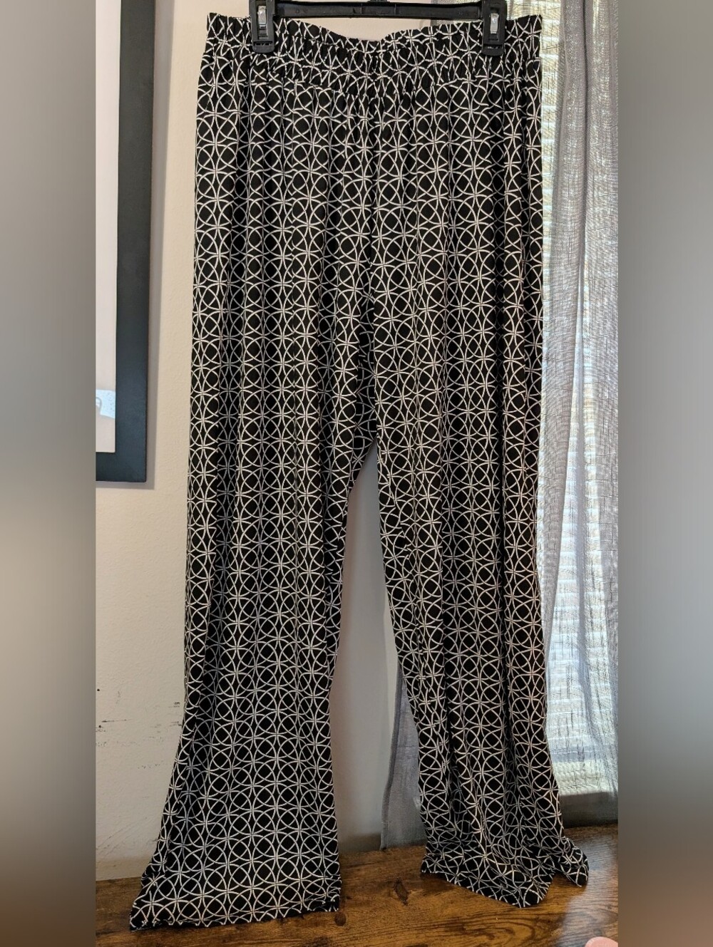 NWT Ashley Stewart Black & White Wide Leg Stretch Pants Size 18/20